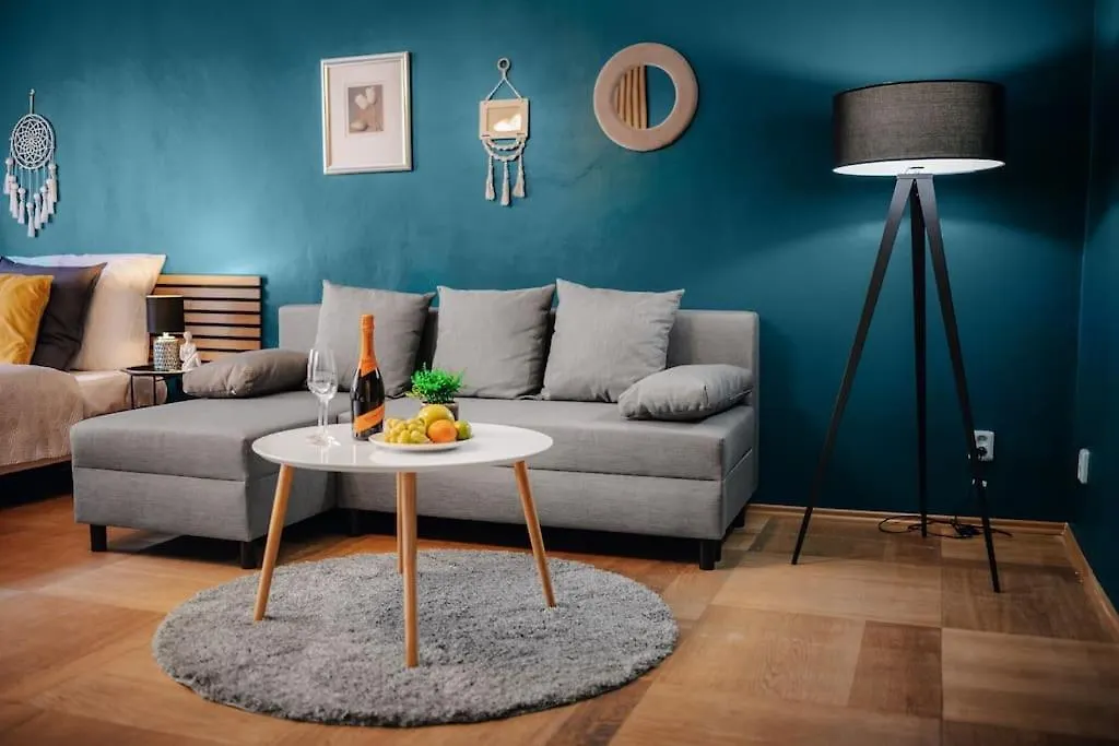 Διαμέρισμα Cityscape Charm Spacious 3 Bedroom Haven For 7 Πράγα Τσεχία